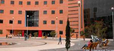13-03-05-Amplian-campus-la-universidad-de-guanajuato