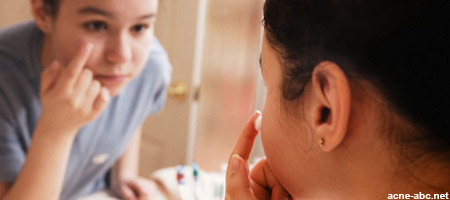 acne-infecta-ojos